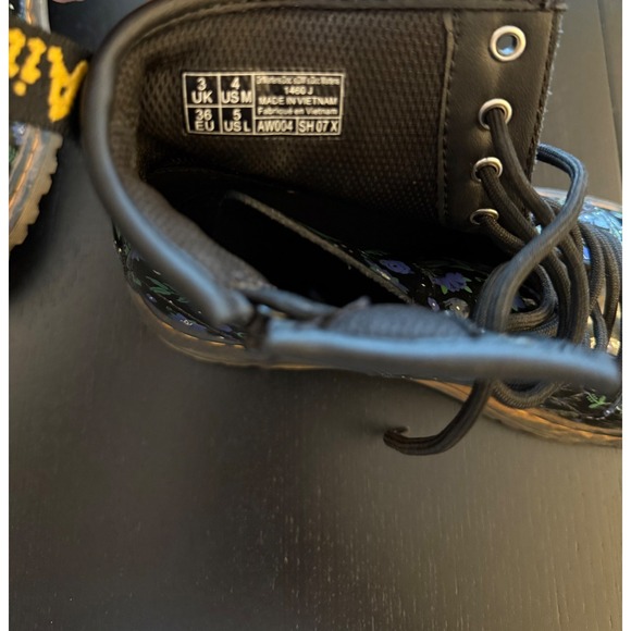 Dr Martens‎ 1460 Pascal Mystic Floral Combat Boots Women US 5 Black Dark Gothic - Picture 7 of 11